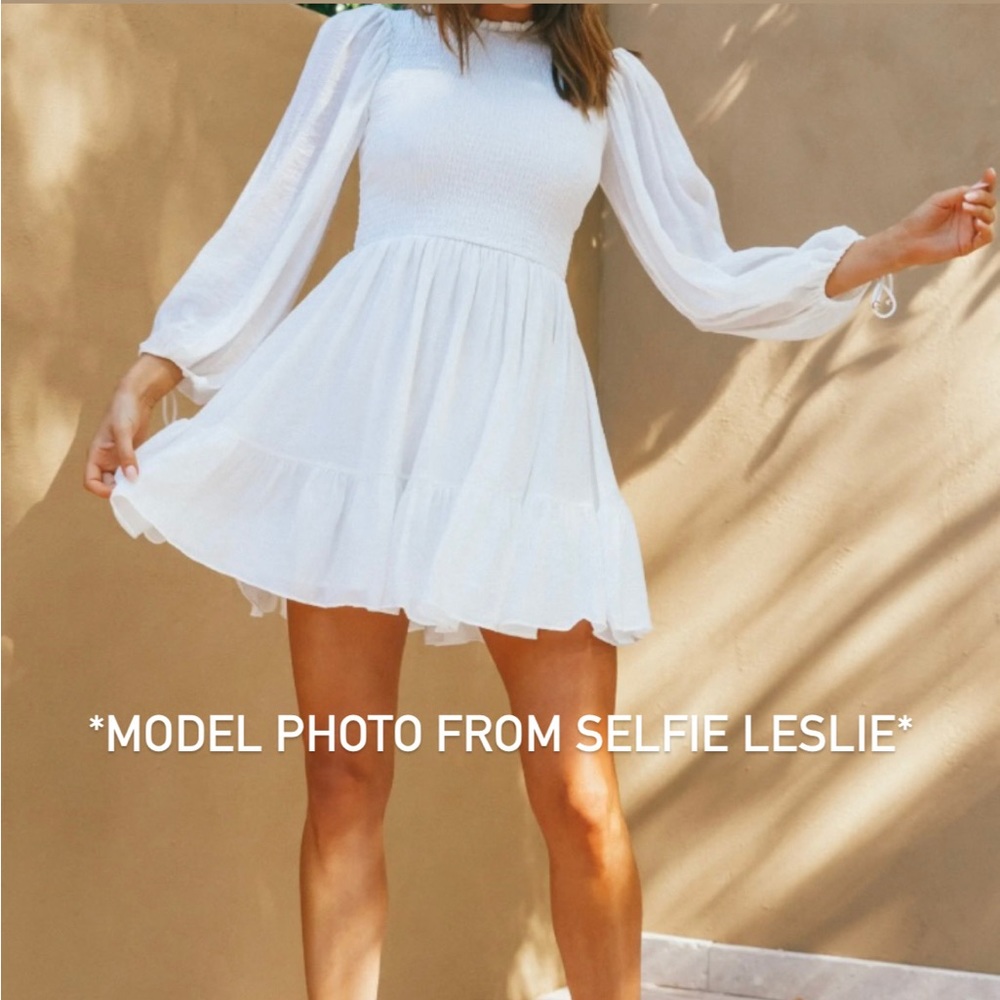 Selfie Leslie Dress